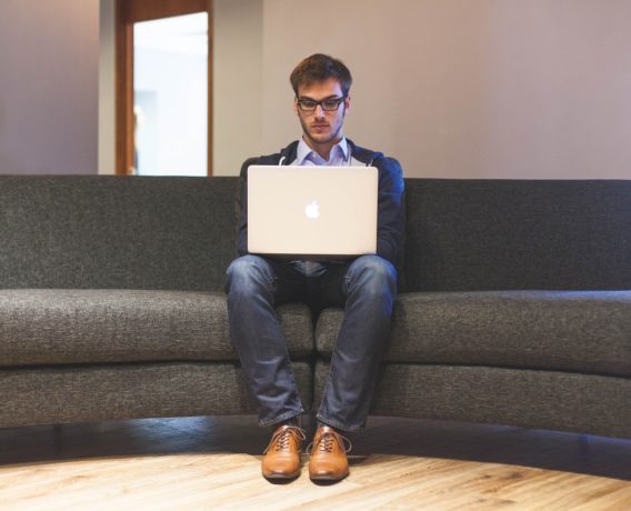 Założenie i finansowanie startupu